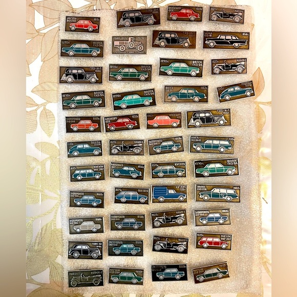 Set Of 44 VTG Soviet car badges Pins  USSR Zhiguli, Moskvich Zaporozhets Volga - Picture 1 of 8